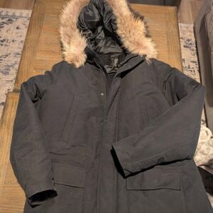 Express Black Puffer Jacket with Fur Trim